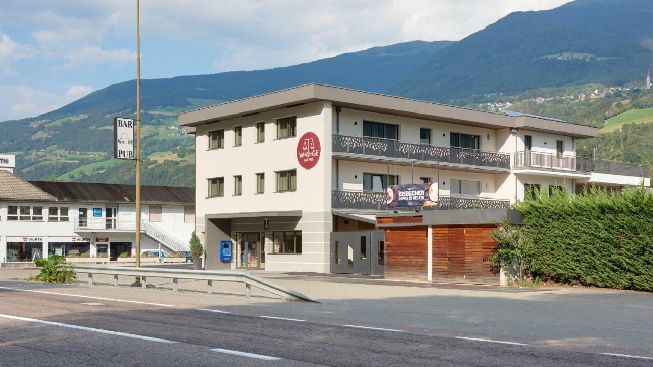 Appartments Waage Brixen Exteriör bild